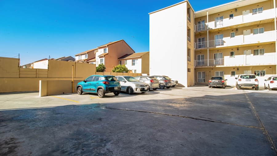 2 Bedroom Property for Sale in Muizenberg Western Cape